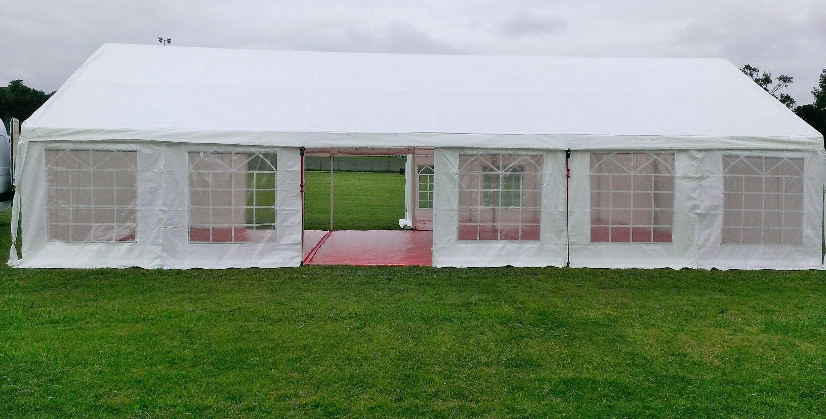 Hire a marquee tent for parties